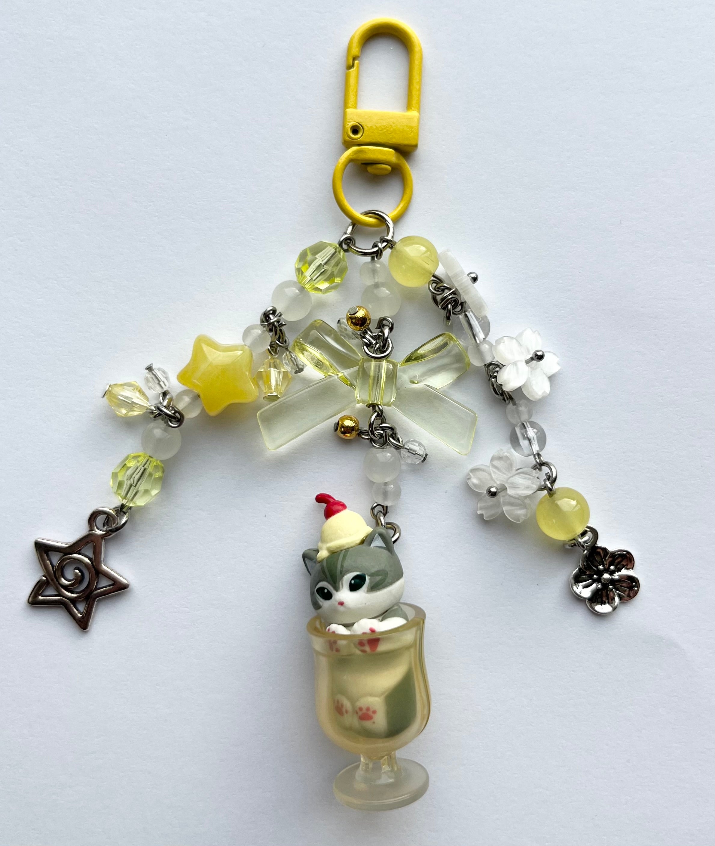 Breloczki z motywem kotków