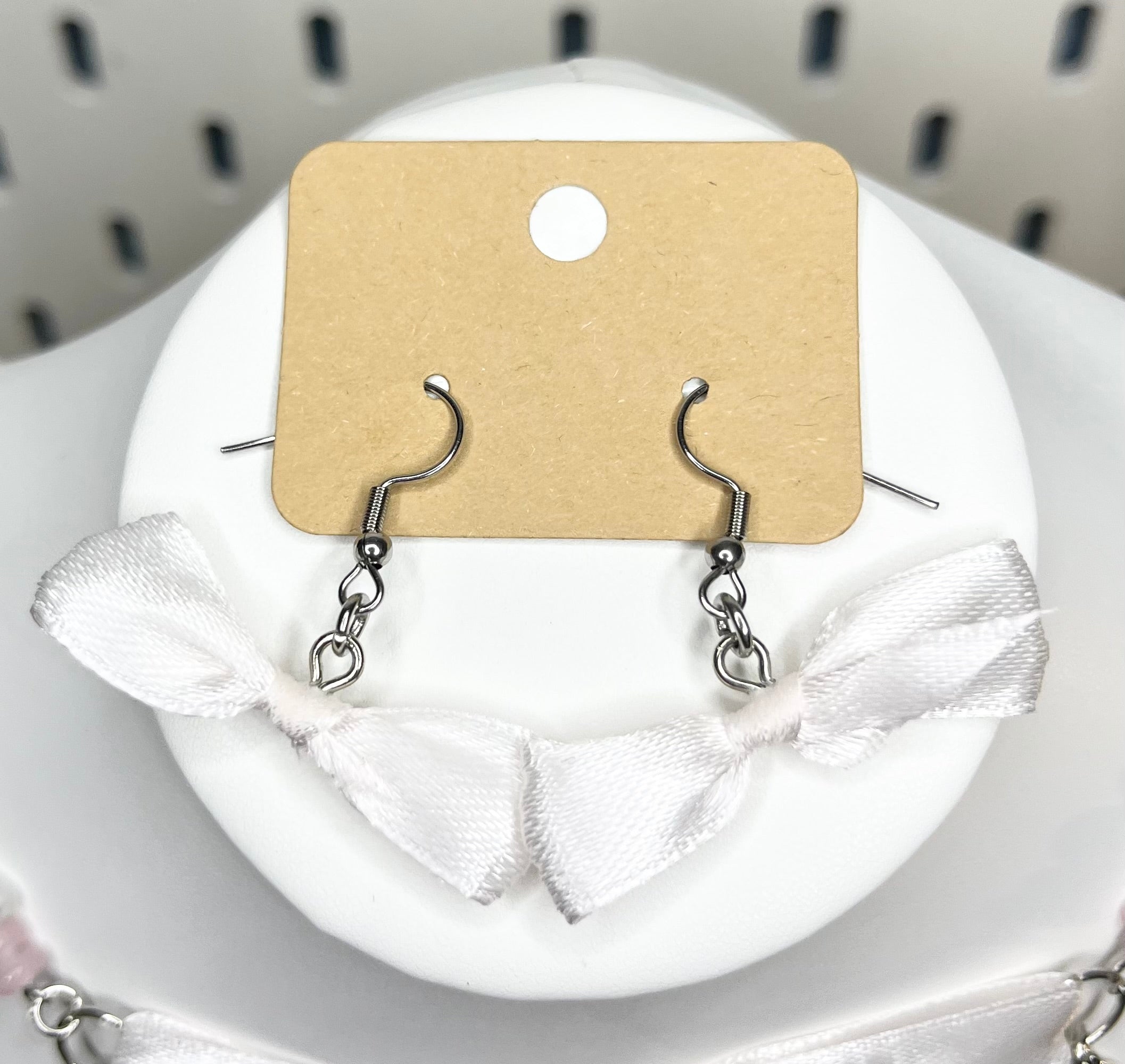 Zestaw Biżuterii z Różową Kokardą