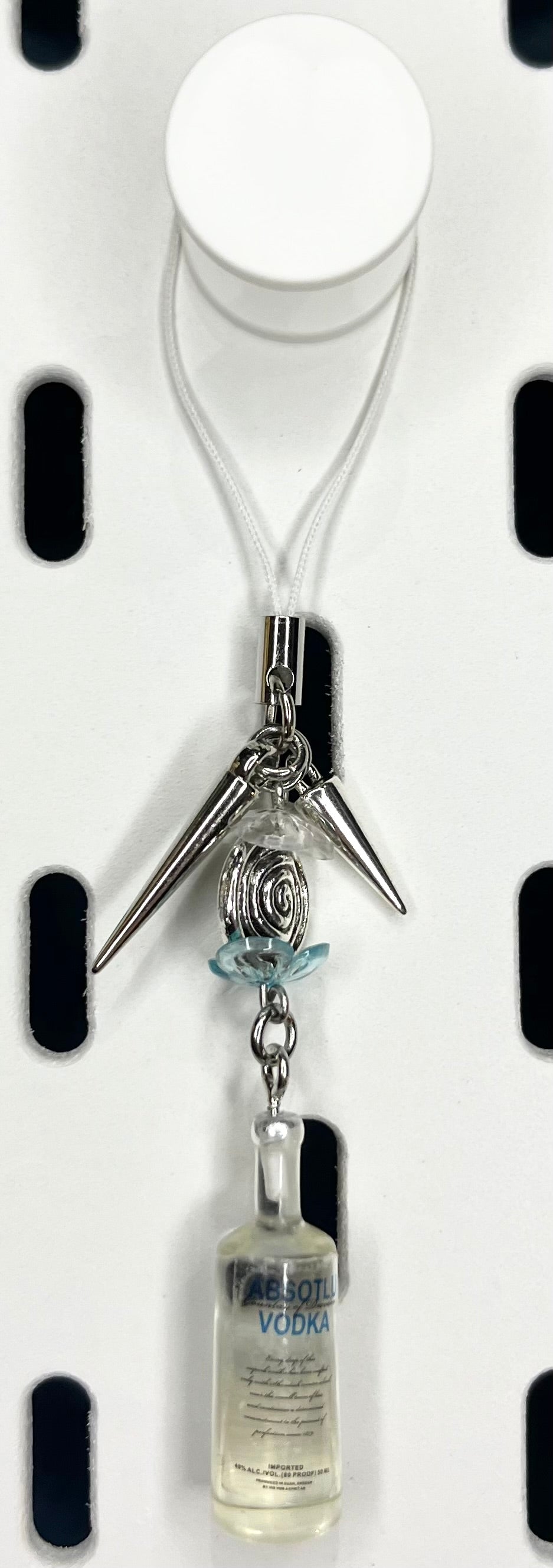 Zawieszki do telefonu - Motyw Absolut