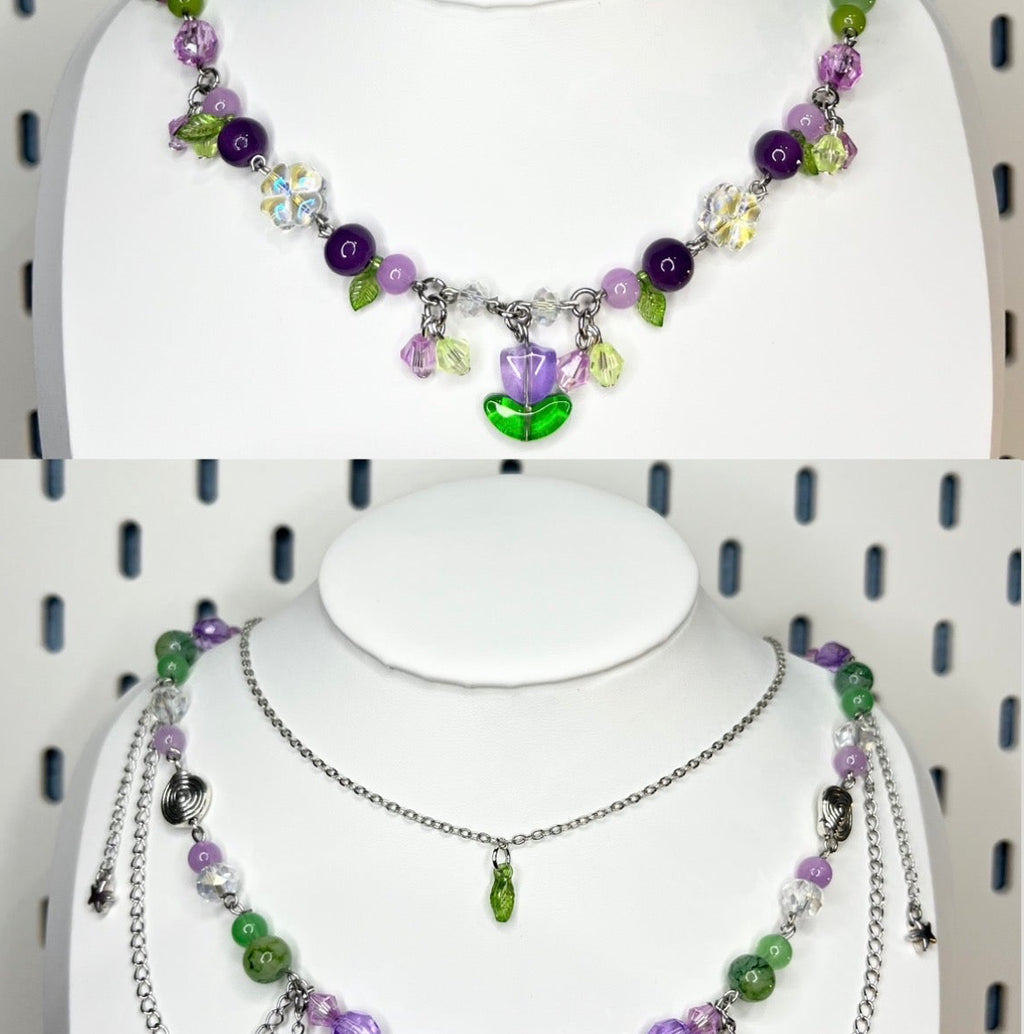 Zestaw Naszyjników z motywem Kwiatów