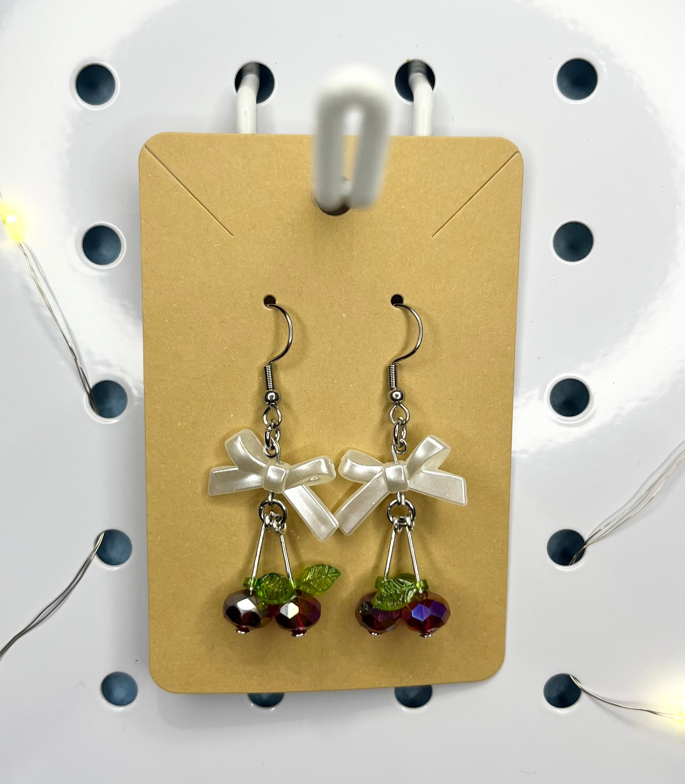 Kolczyki z motywem wisienek