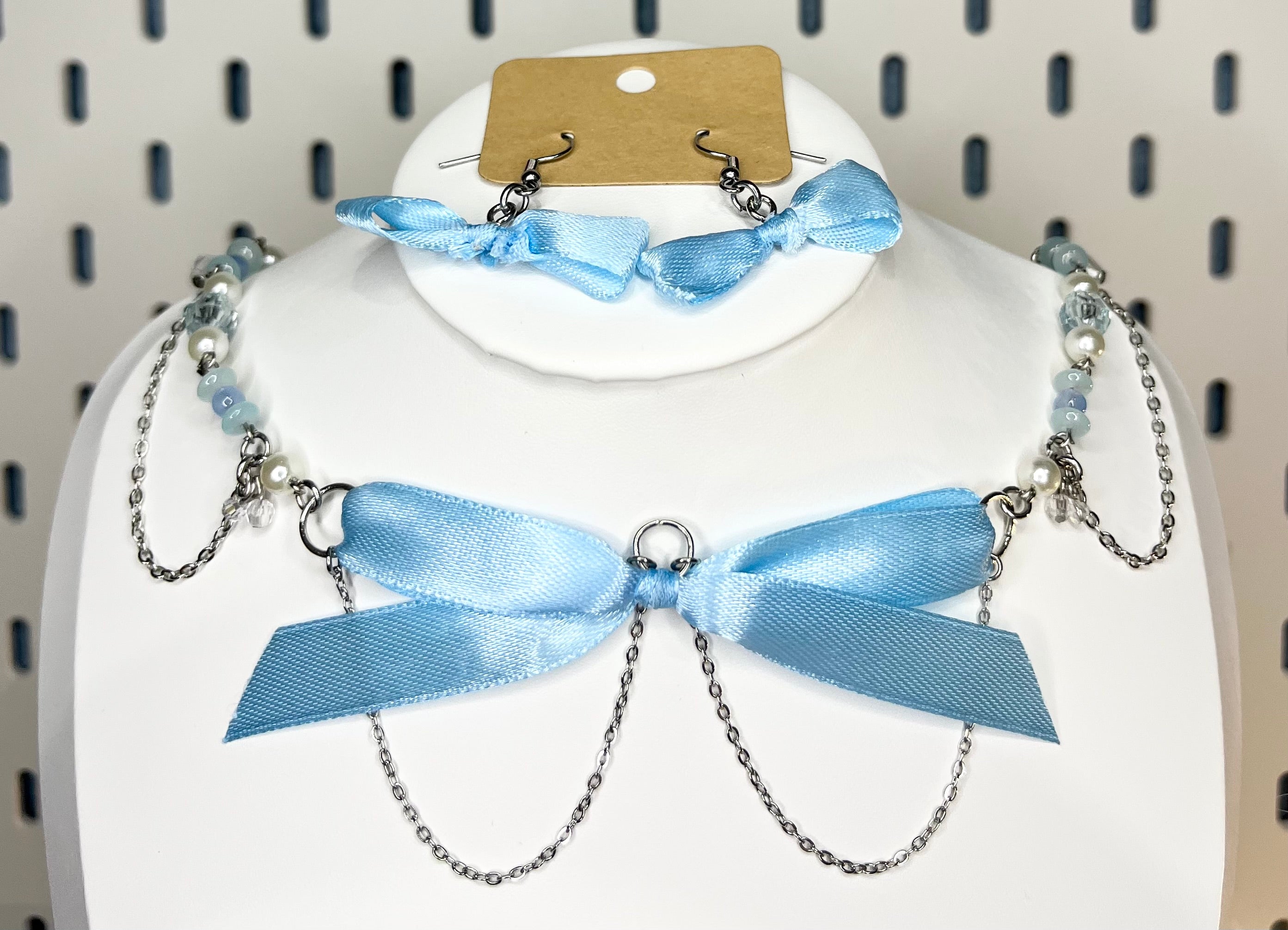 Zestaw Biżuterii z Niebieską Kokardą