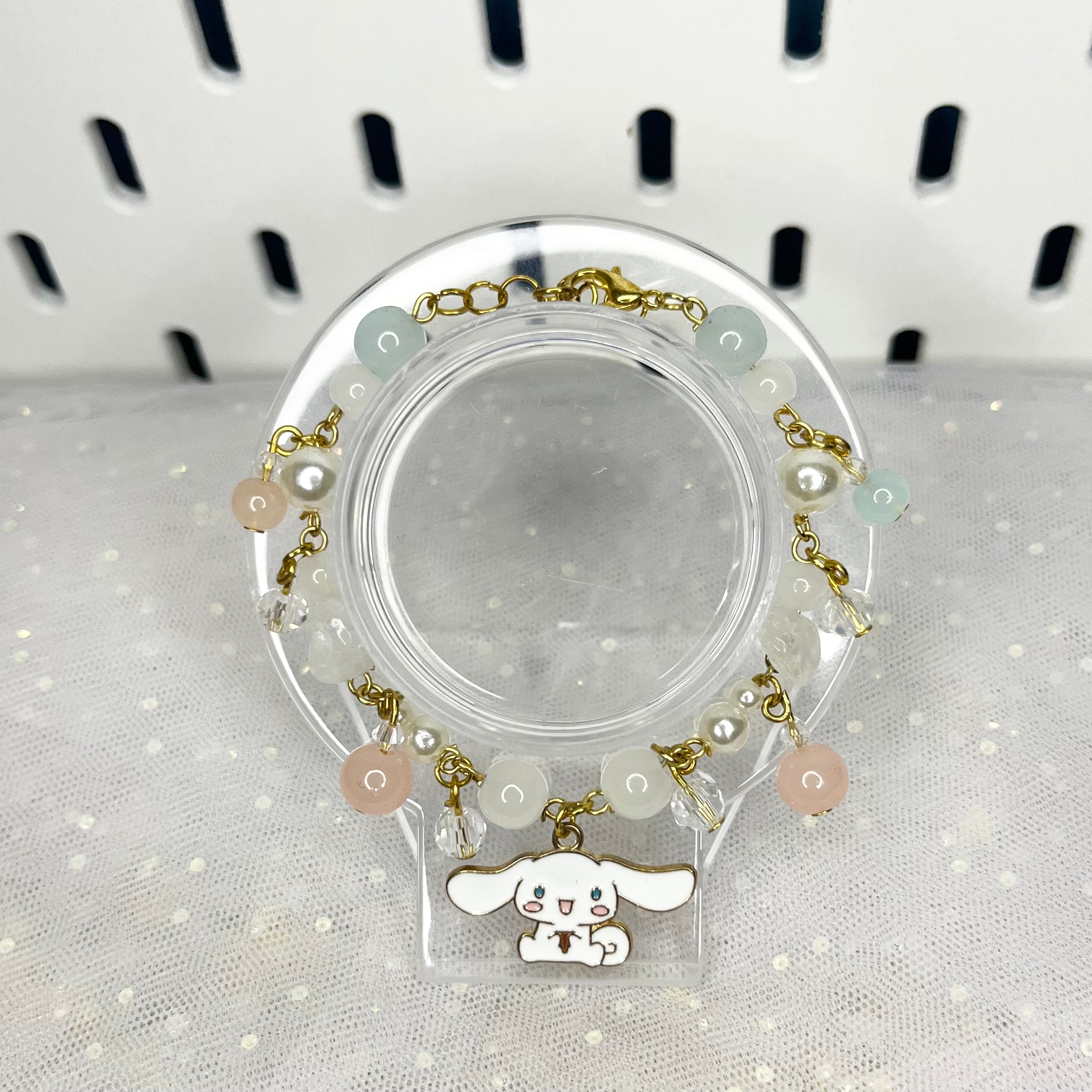 Zestaw zlotych bransoletek